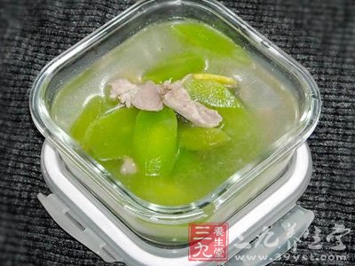 弗格34分顾全13+5+4 广州男篮轻取深圳获4连胜:BJL平台(图1) BJL平台