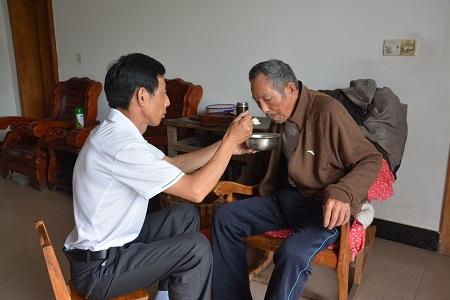 李春江吃T累积4技犯 决赛第四场遭禁赛广厦悬了-BJL平台(图3) BJL平台集团